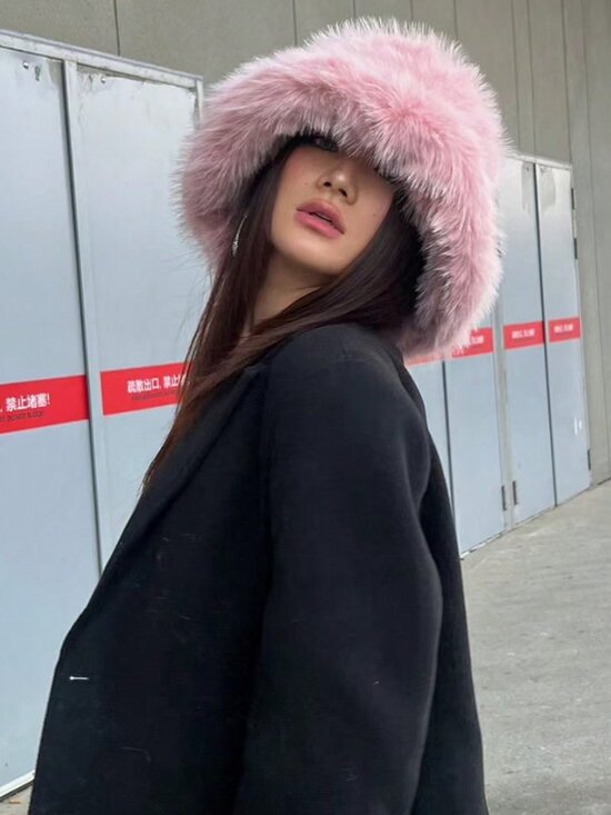 Pink Casual Women\'s Thickened Warm Plush Ear Protection faux fur Bucket Hat main image 7